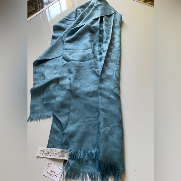 NWT Coach Signature C Wrap - Picture 2 of 6